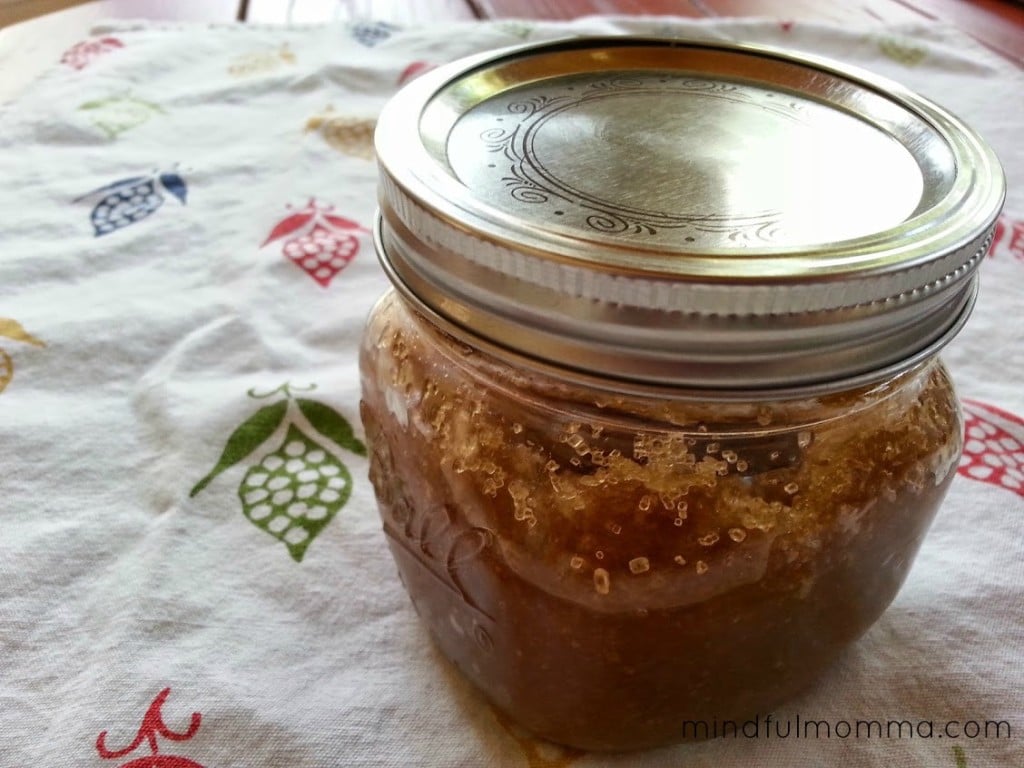 Homemade Sweet Lavender Scrub via mindfulmomma.com